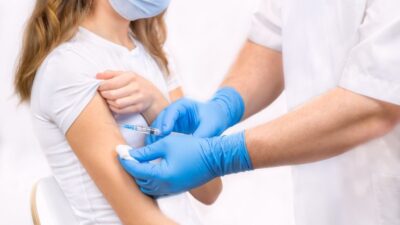 Chích ngừa chó cắn giá từ vài trăm nghìn tùy loại vắc xin.